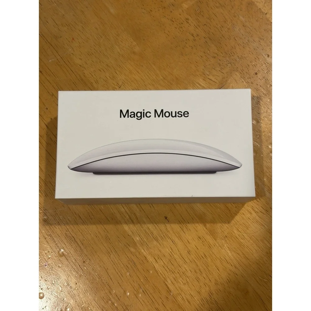APPLE MAGIC MOUSE WHITE WIRELESS RECHARGEABLE A1657 BOXED